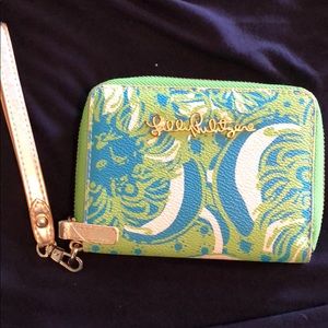 Lilly Pulitzer wristlet